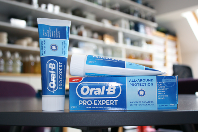 oral-b-pro-expert-toothpaste